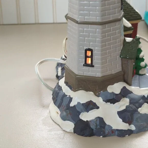 Dept. 56 Christmas Cove Lighthouse  - Retired - Picture 8 of 12
